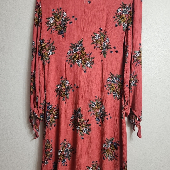 Floral Kimono Wrap Cover-up Midi Flowy 3/4 Sleeve Catch Me Medium Coral Pink - Picture 3 of 9